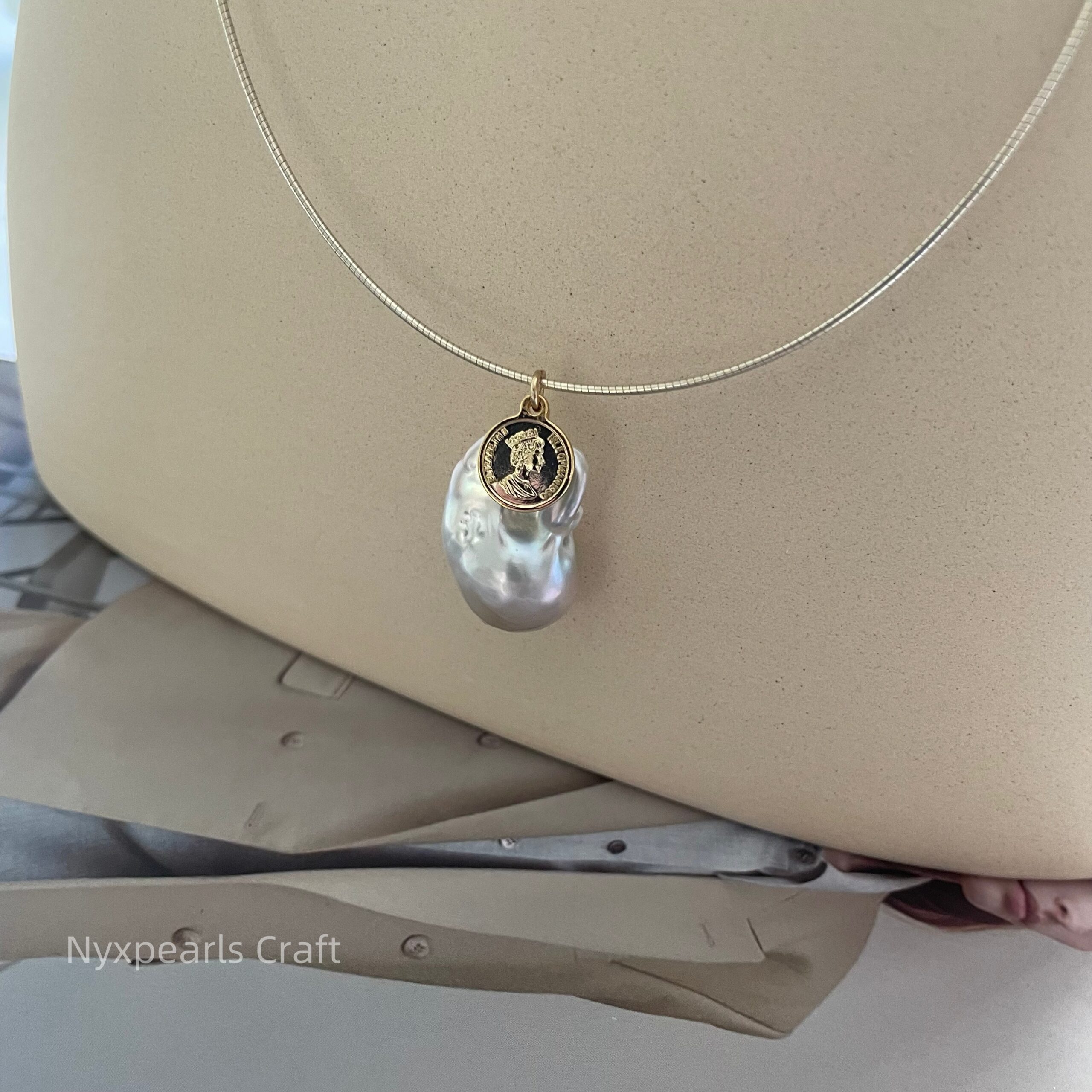 Baroque Pearl Coin Silver Circle Necklace - 图片 10