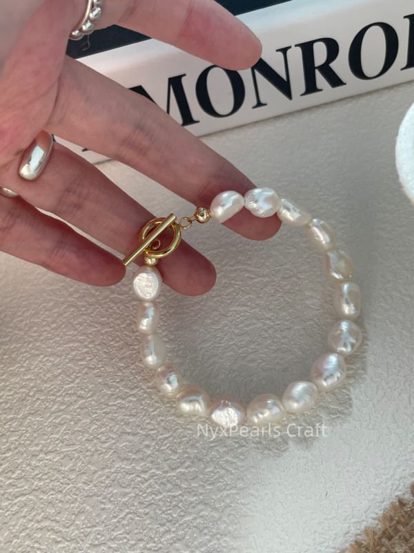 Timeless Asymmetrical Baroque Bracelet - 图片 2