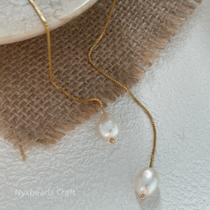 Flowing Pearl Necklace