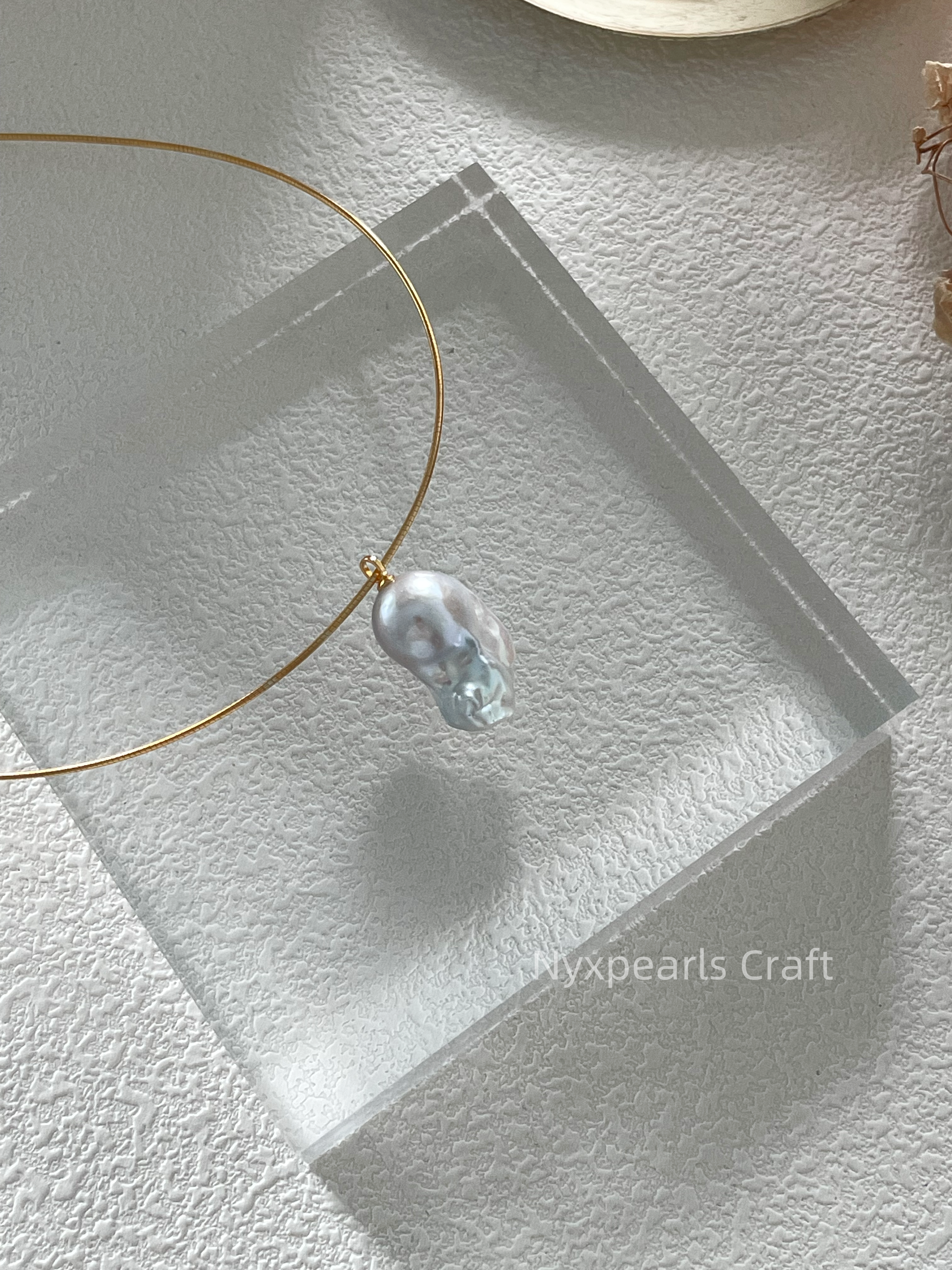 Gold-Tipped Baroque Pearl Choker - 图片 2