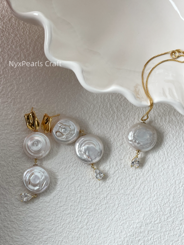 Roman Holiday Baroque Pearl Necklace