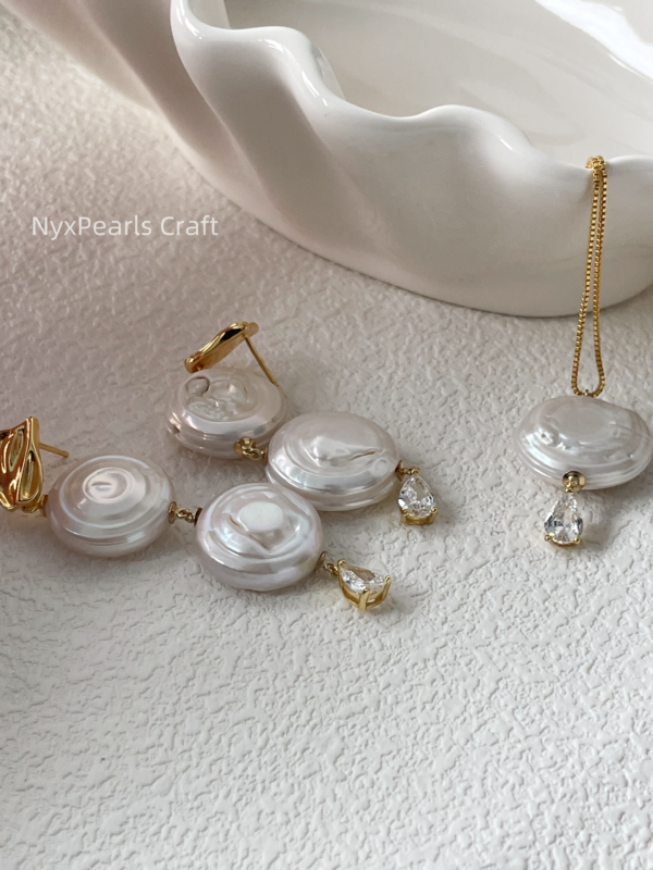 Roman Holiday Baroque Pearl Necklace - 图片 5