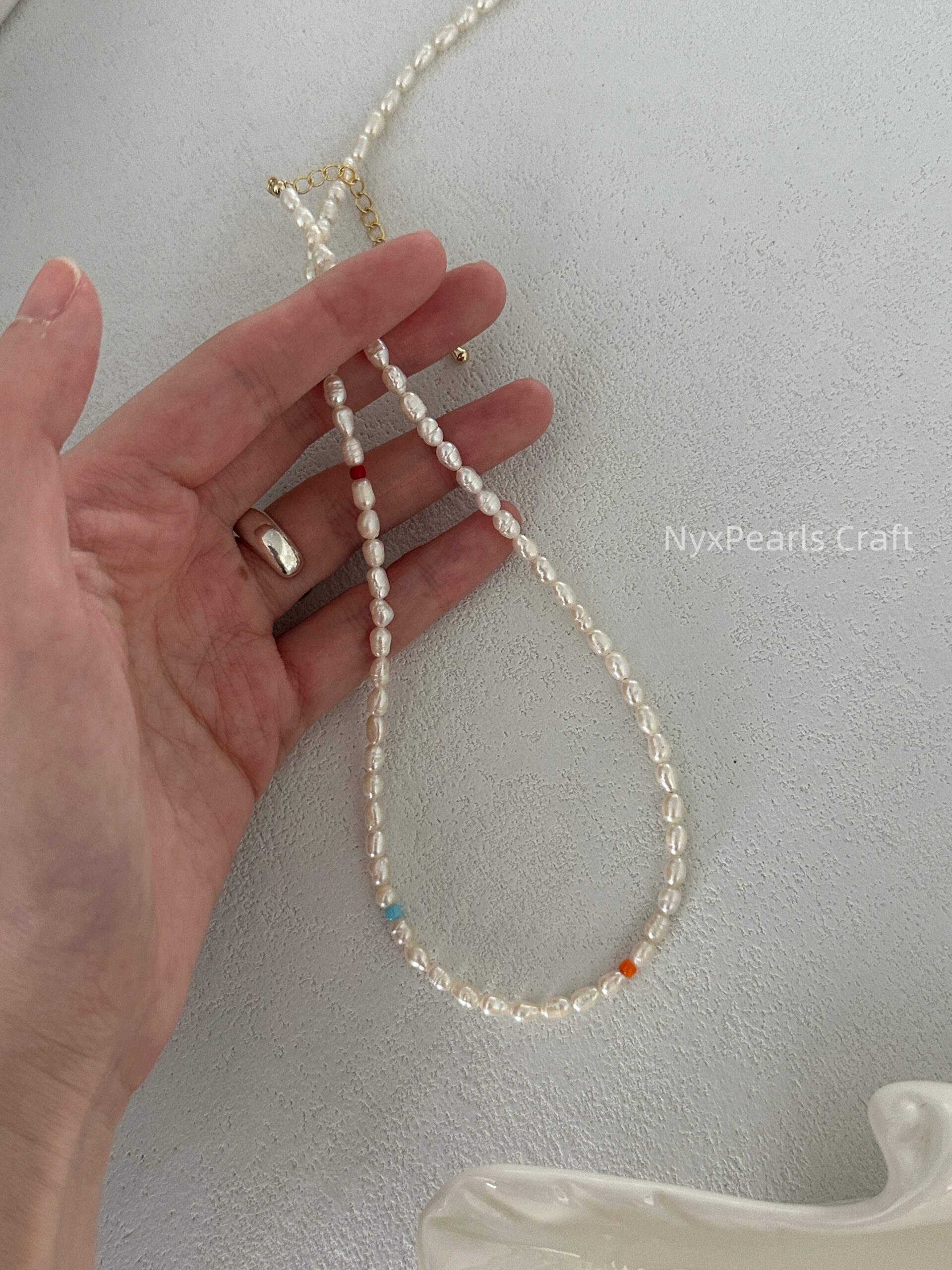 Colorful Single Pearl Necklace