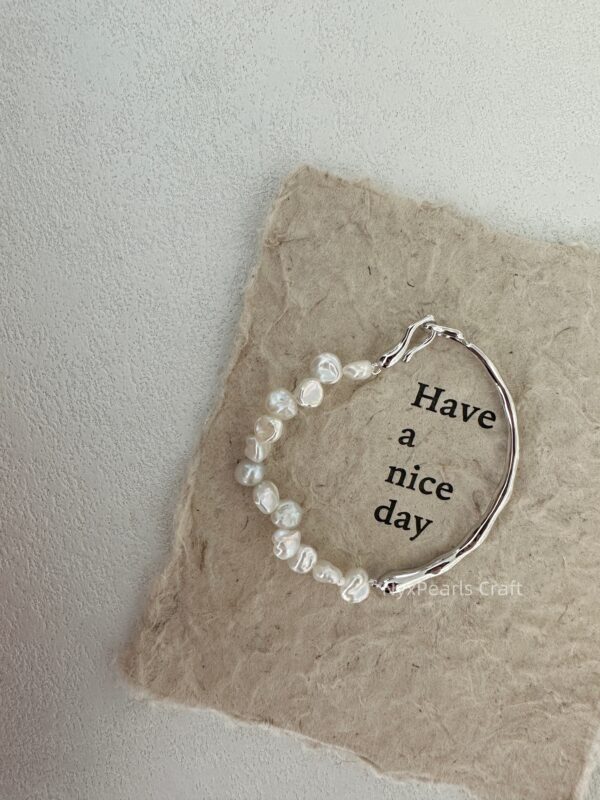 545 Floral Charm Bracelet
