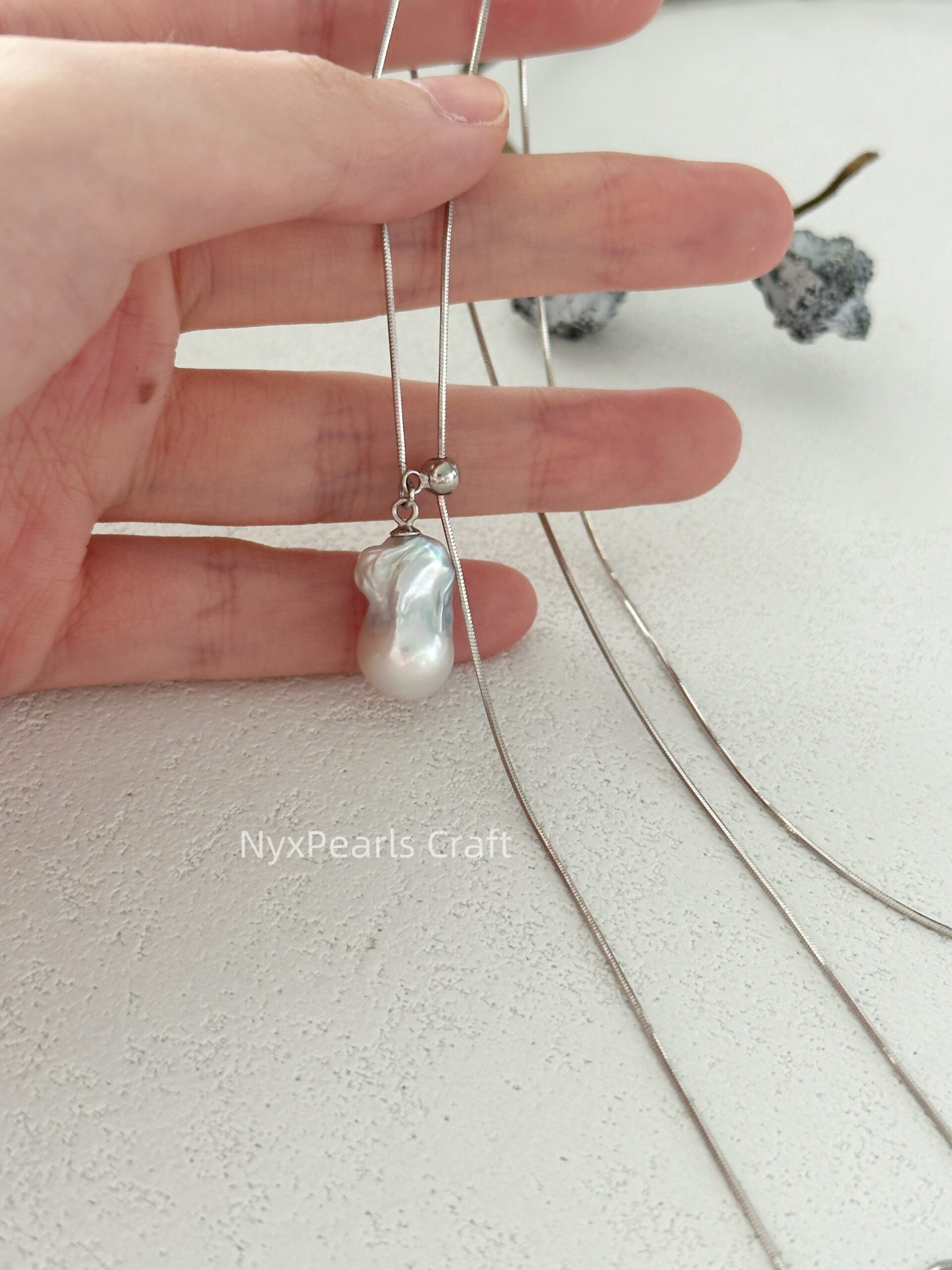 Small Baroque Adjustable Necklace