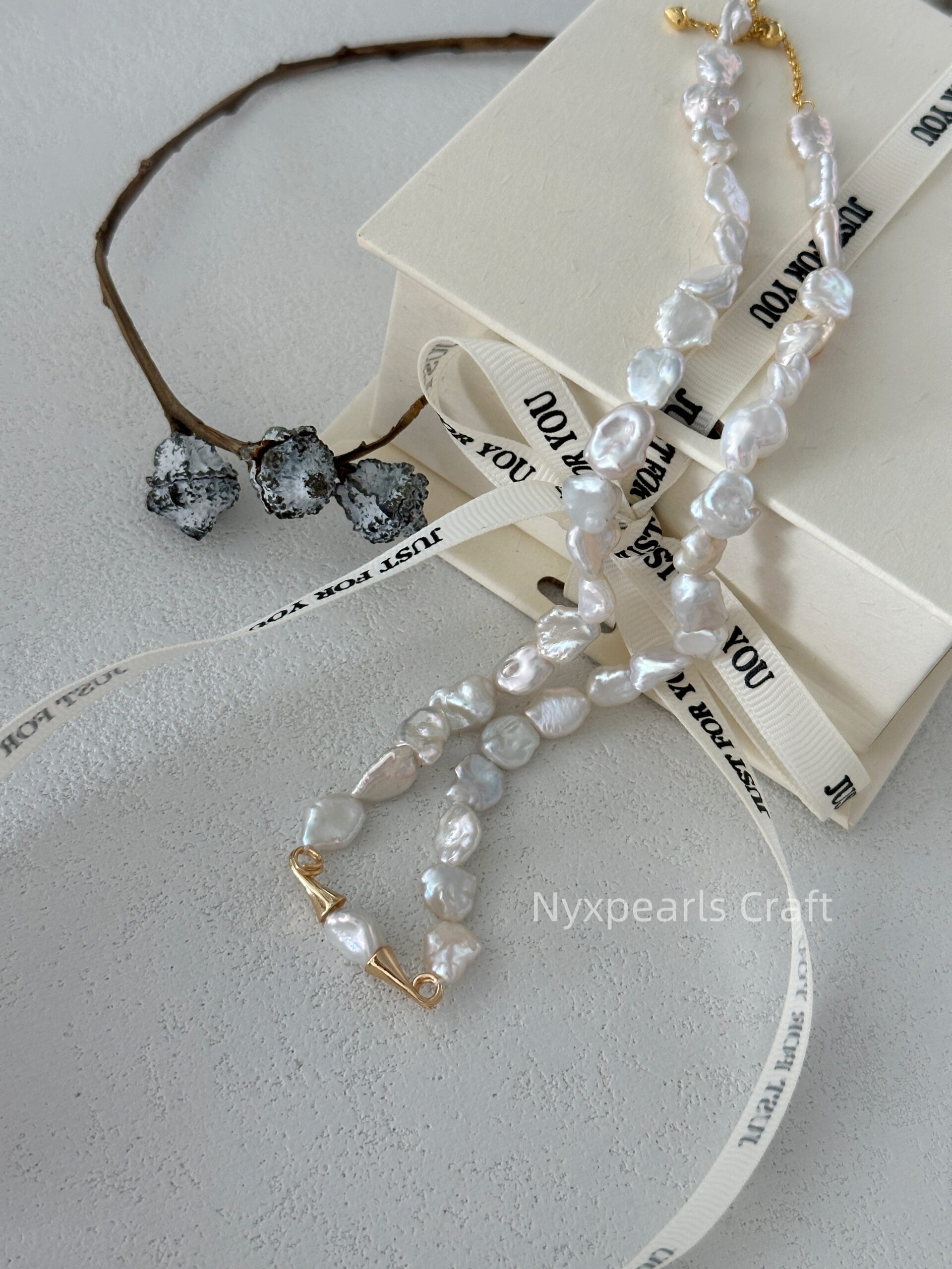 Mustache Pearl Necklace - 图片 9