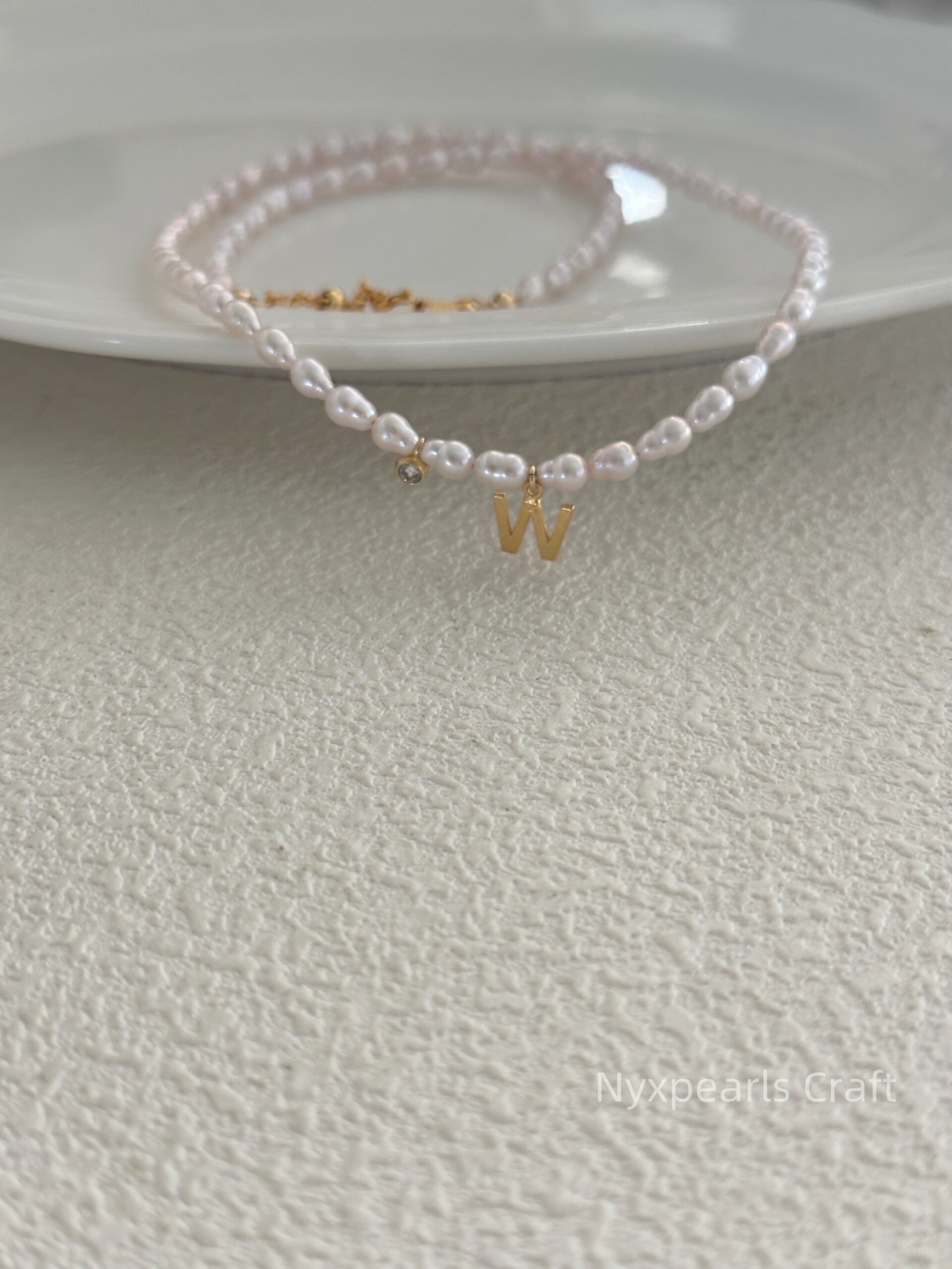 W Letter Necklace - 图片 7