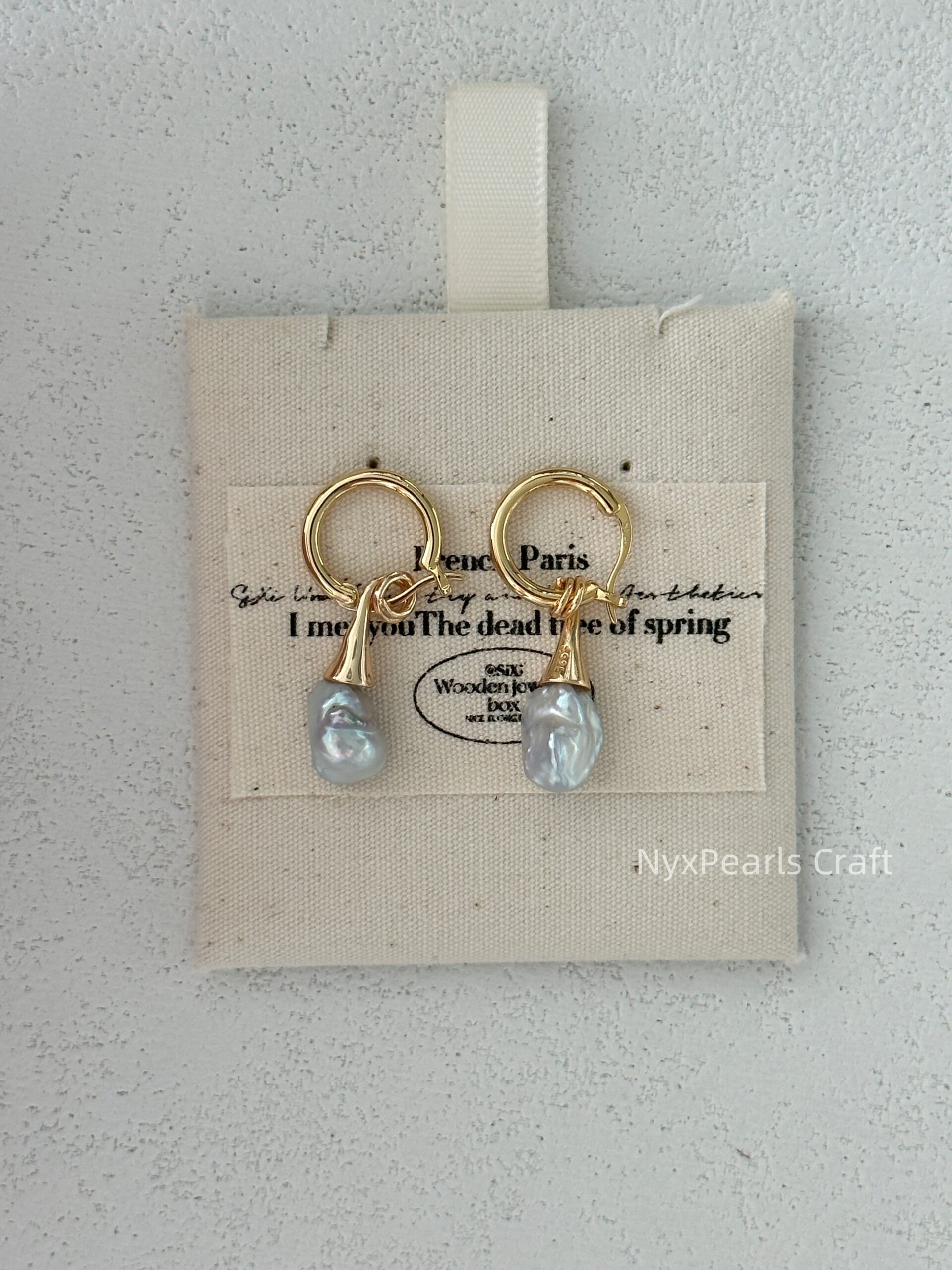 Mustache Stud Earrings - 图片 6